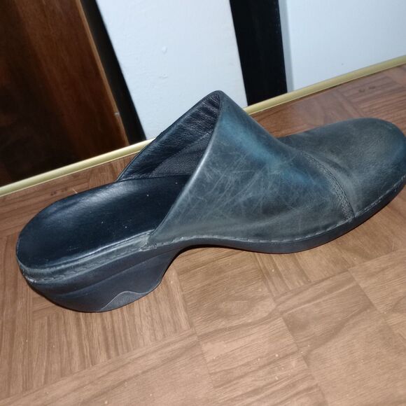 Patagonia Size 9.5 Better Clog Slide Mules Leather Shoe Black Style T11500‎ - Picture 6 of 9